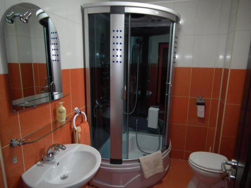 La Gabi Hotell Azuga Exteriör bild